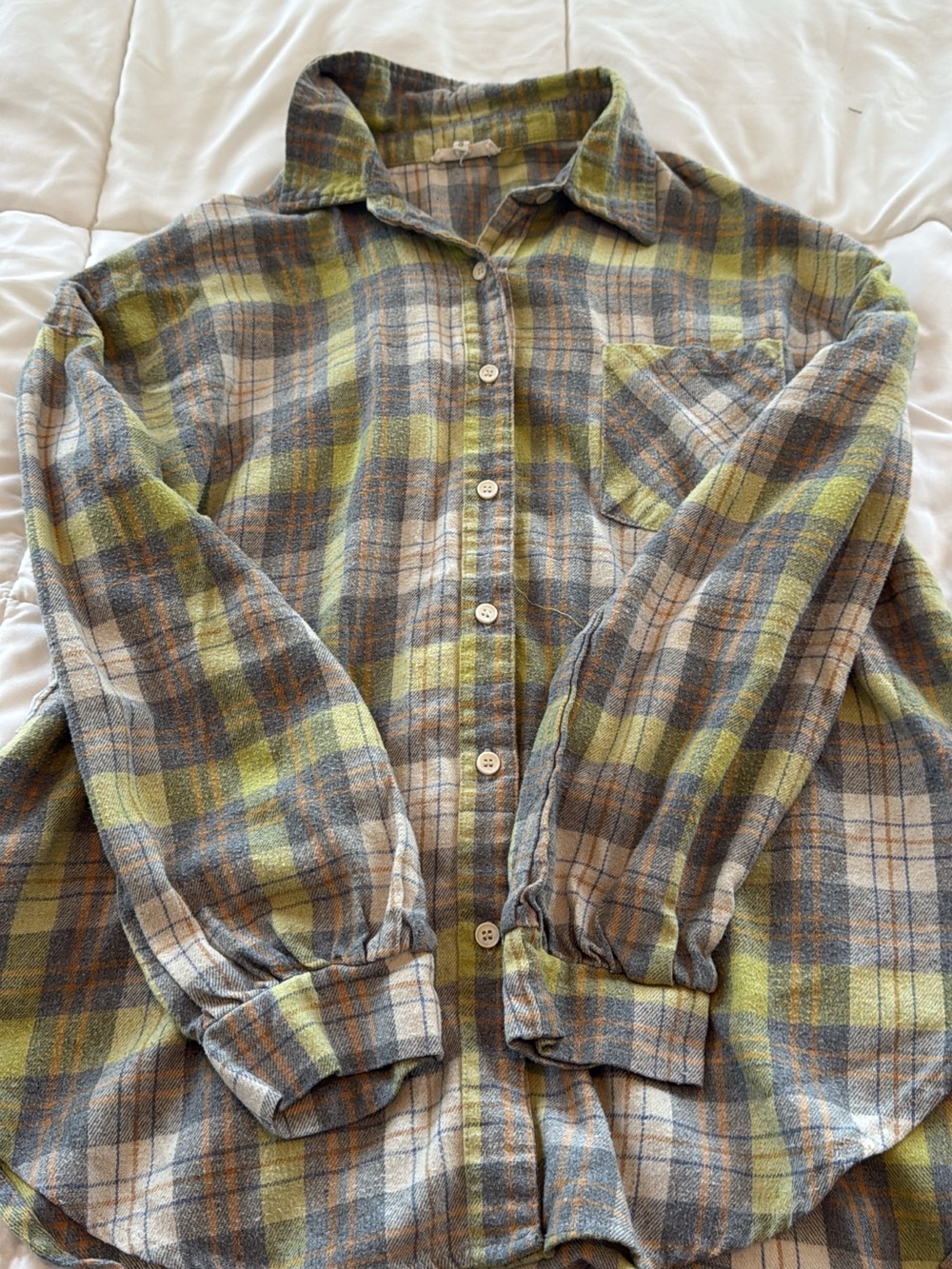 LA MIEL Men's Plaid Button-Down Shirt in Olive, Gray & Cream